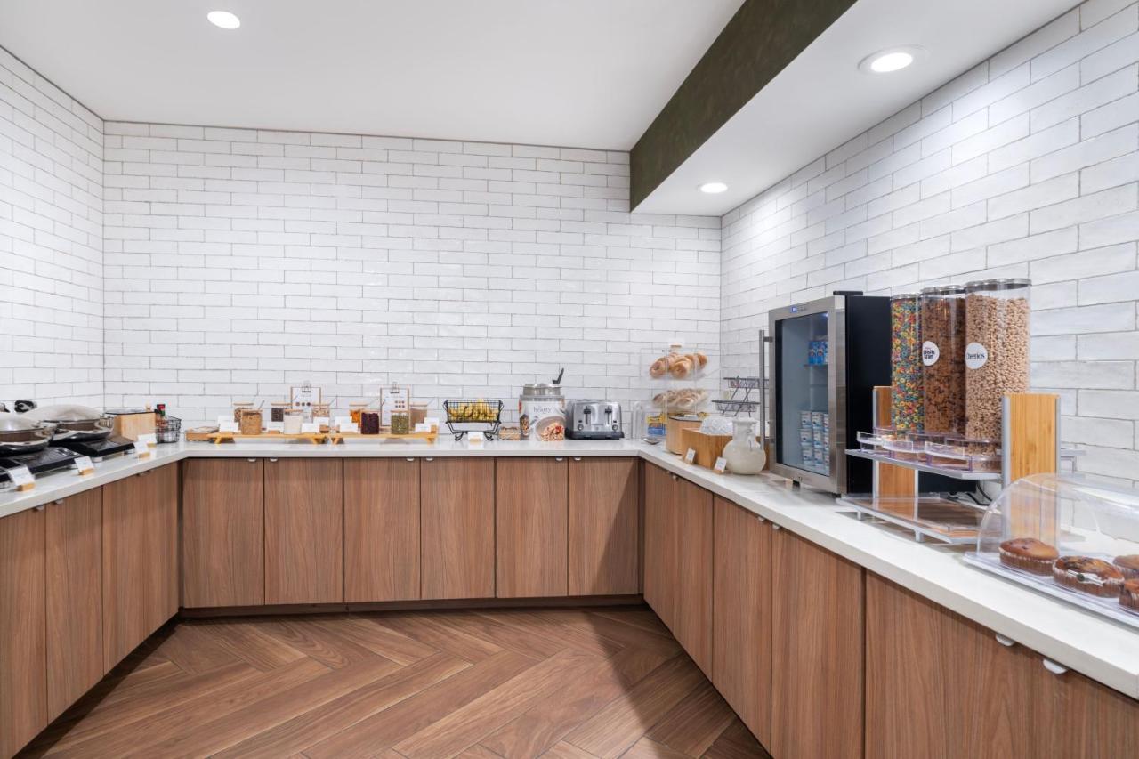 Fairfield Inn & Suites Ντέντον Εξωτερικό φωτογραφία